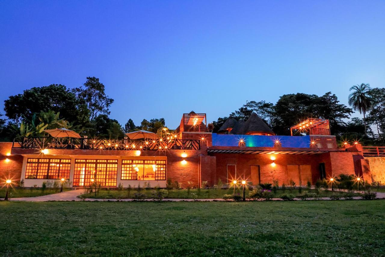 Divine Resort & Spa كامبالا المظهر الخارجي الصورة